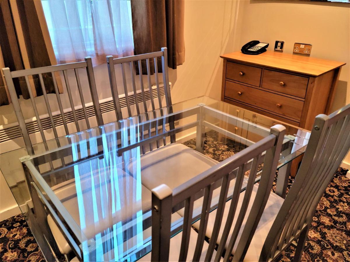 Grand Plaza Serviced Apartments Londra Esterno foto