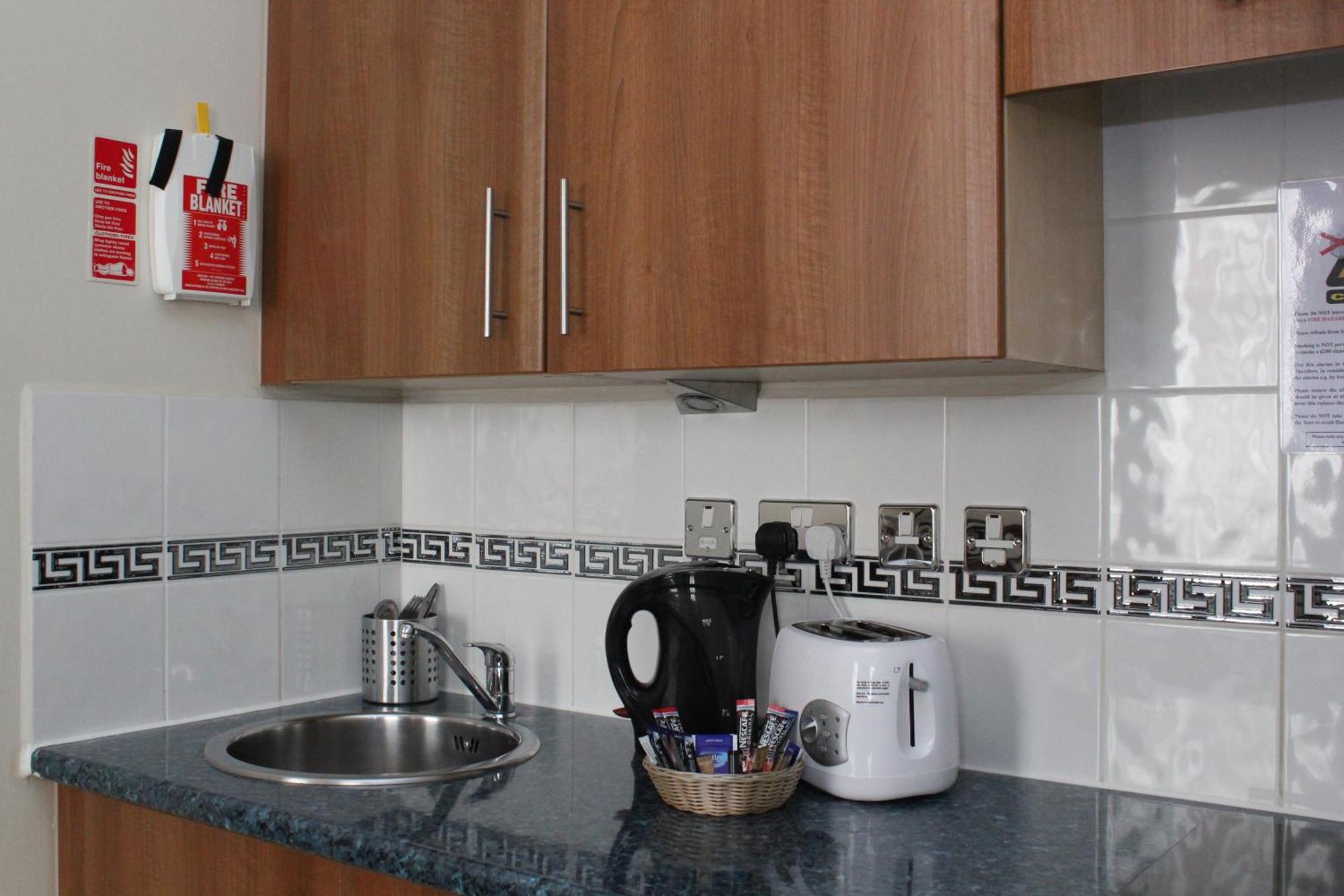 Grand Plaza Serviced Apartments Londra Esterno foto