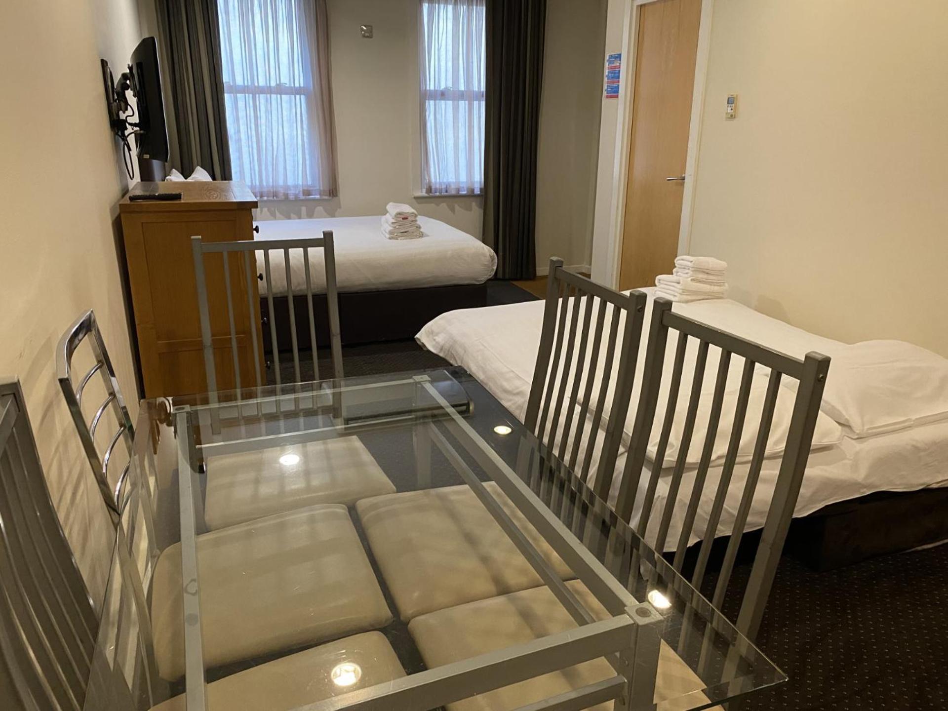 Grand Plaza Serviced Apartments Londra Esterno foto