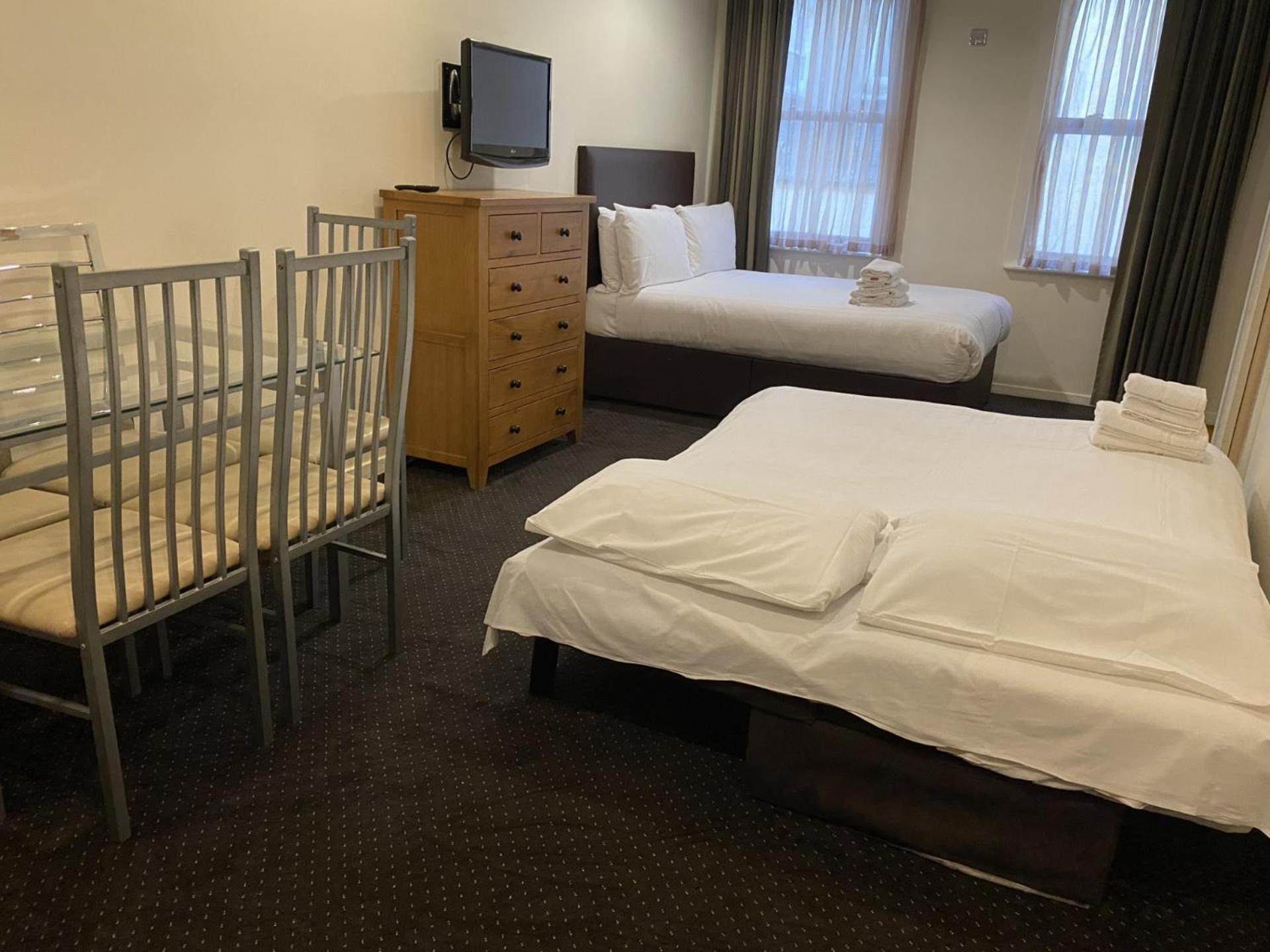 Grand Plaza Serviced Apartments Londra Esterno foto