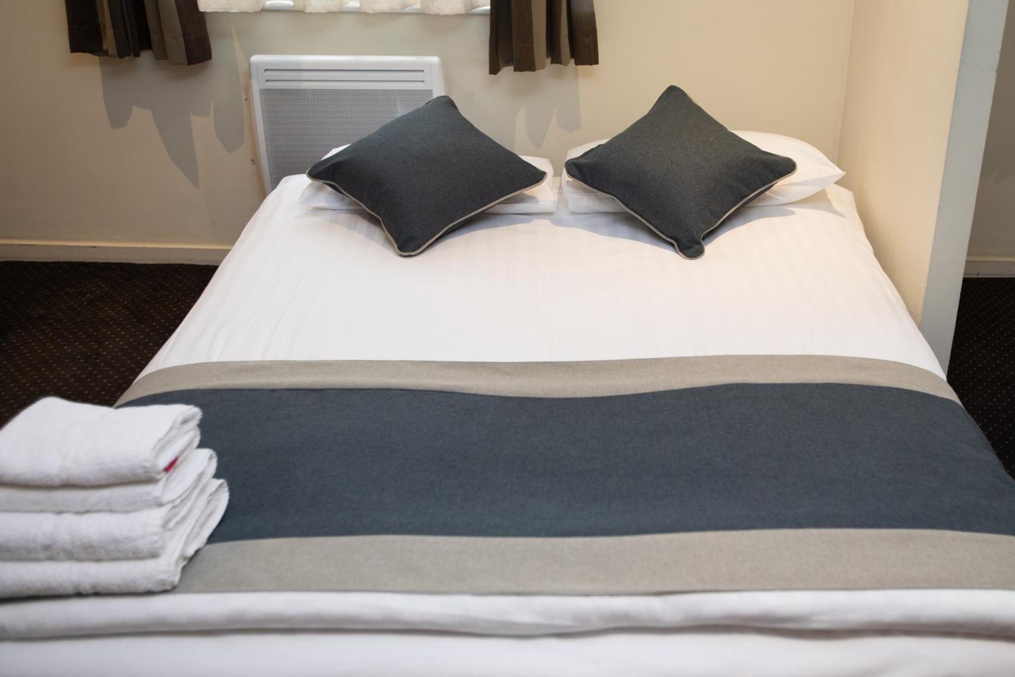 Grand Plaza Serviced Apartments Londra Esterno foto